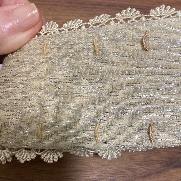 JJ Valaya designer belt for women Light Tan Fabric/lace with Oval Metal Buckle. - Picture 9 of 9